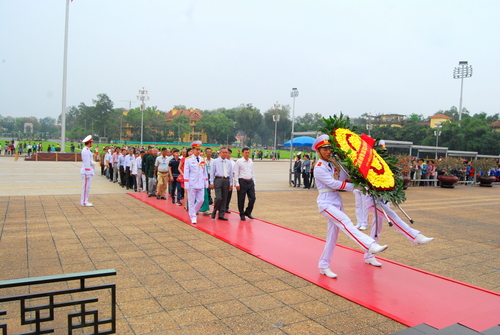 doan nguoi co cong kien giang 1 1