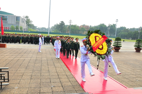 doan thanh nien quan doi 1