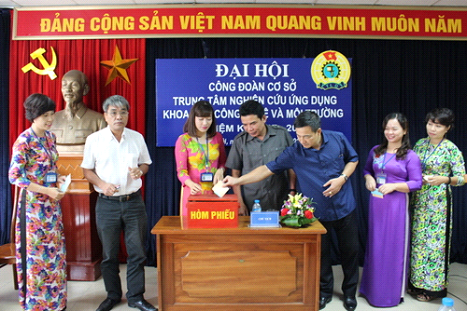 dai hoi cong doan trung tam 2