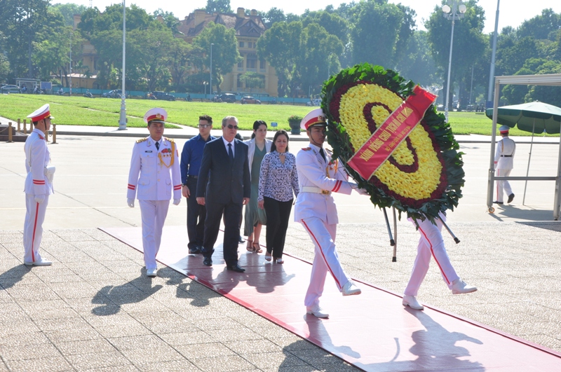 Bo truong giao giao duc cuba 2