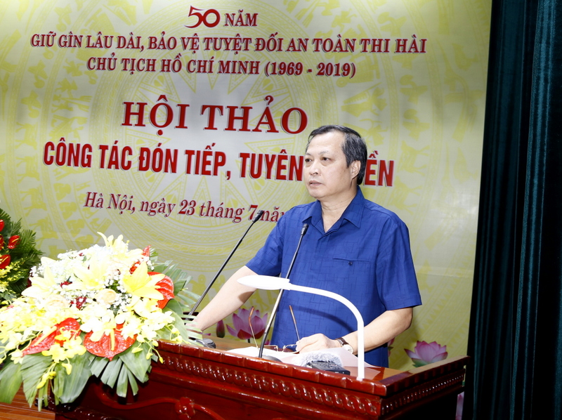 hoi thao tham luan 2