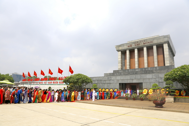 thanh nien thu do ha noi 2