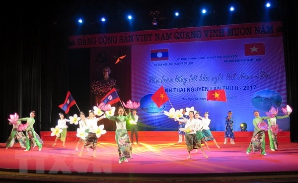 viet nam lao