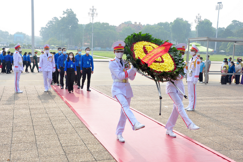 doan ha noi thanh nien 1