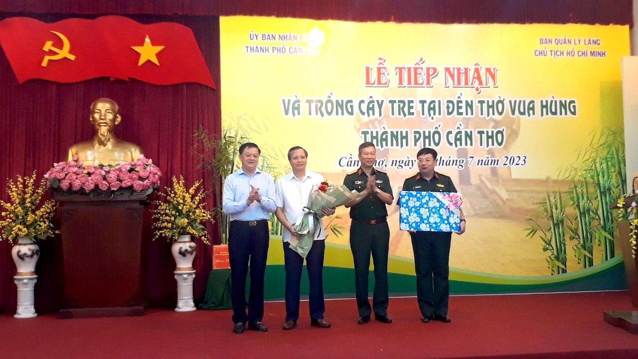 tiep nhan tre 2