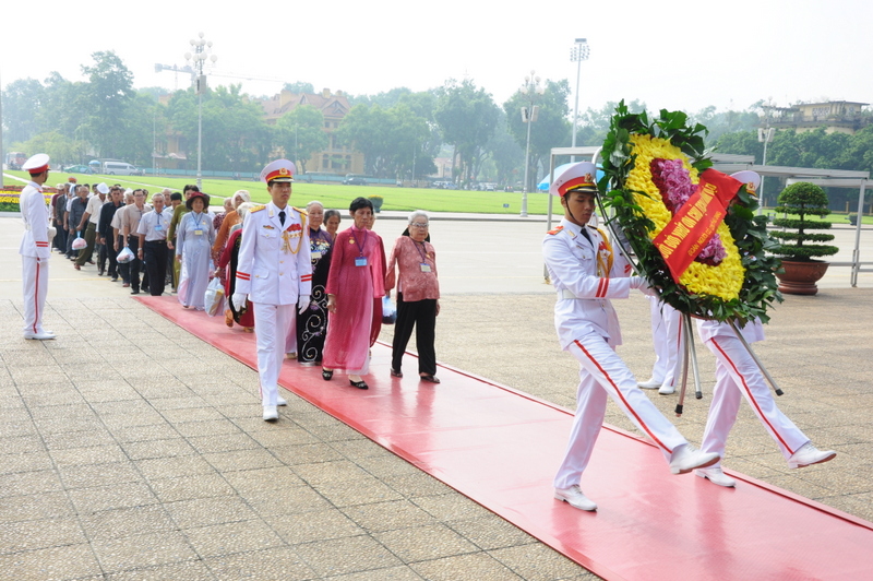 nguoi-co-cong-hau-giang-2016-2