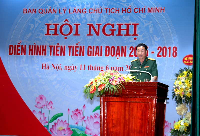 hoi nghi dien hinh 3