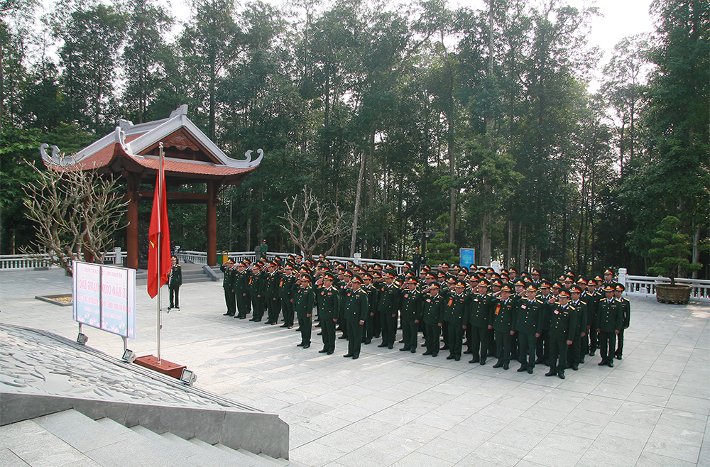 Bo tong tham muu 2018