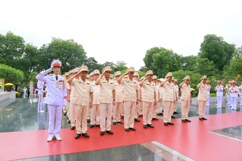 cong an trung ương dai tuong niem