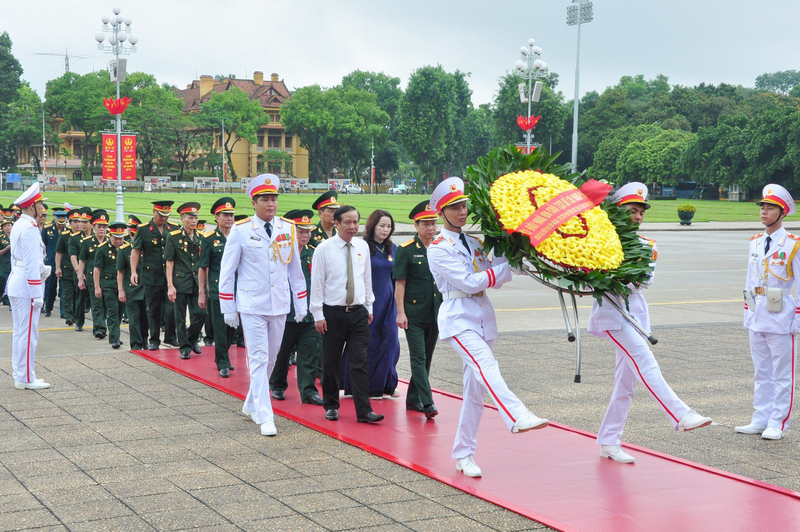 hoi cuu chien binh ba dinh 4