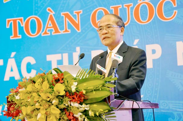 hoi nghi  anh