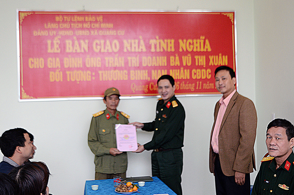 trao-nha-tinh-nghia-2