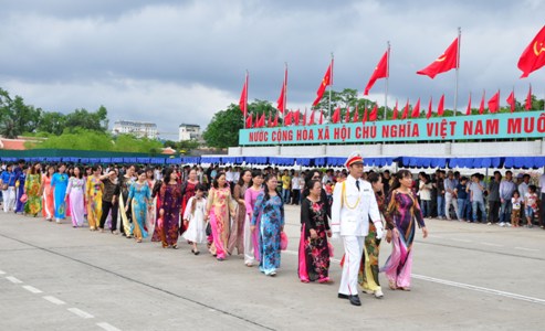 Anh khach vieng