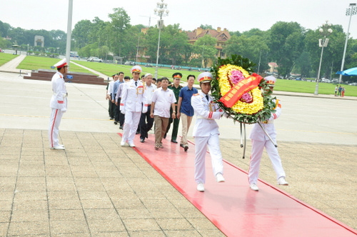 doan-huyen-uy-thanh-ha-2015-2