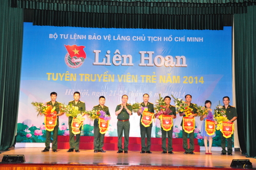 tuyen-truyen-vien-tre-1