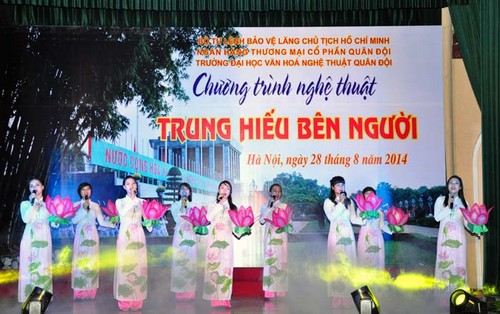 trung-hieu-ben-nguoi-3