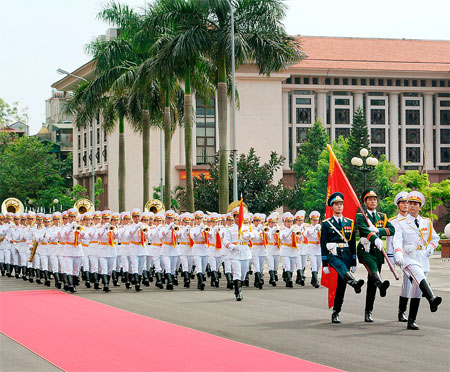 Xay dung quan doi