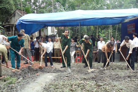 Nha tinh nghia.khoi cong