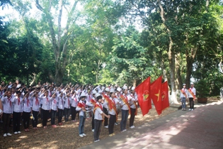 truong Son dong bao cong 2012